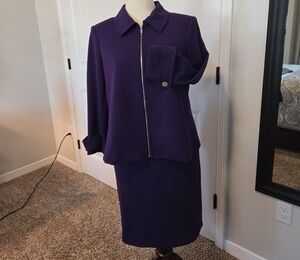 NWOT CALVIN KLEIN SKIRT SUIT 12/10 PURPLE